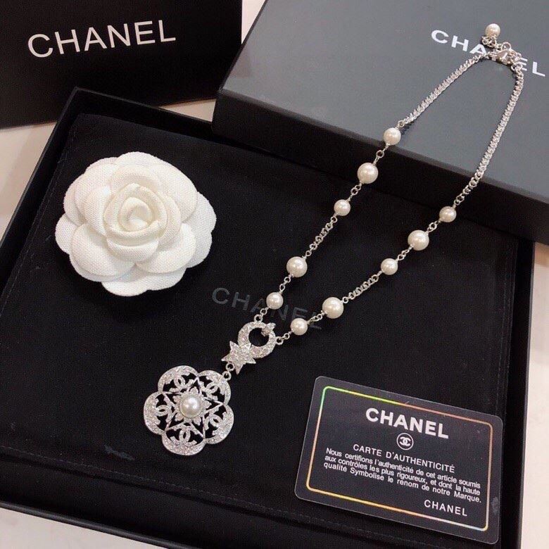 Chanel Necklaces